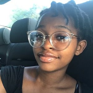 Meet your Posher, Tink